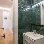 Masstige דירה *